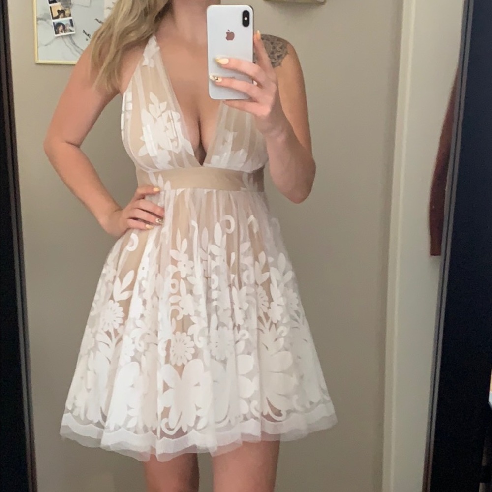PERFECT BRIDAL SHOWER OR ENGAGEMENT DRESS